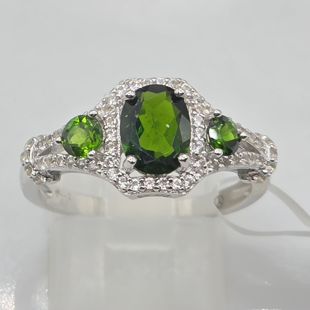 NWOT DESIGNER SIGNED Genuine CHROME DIOPSIDE WITH .50CTW ROUND WHITE ZIRCON RING